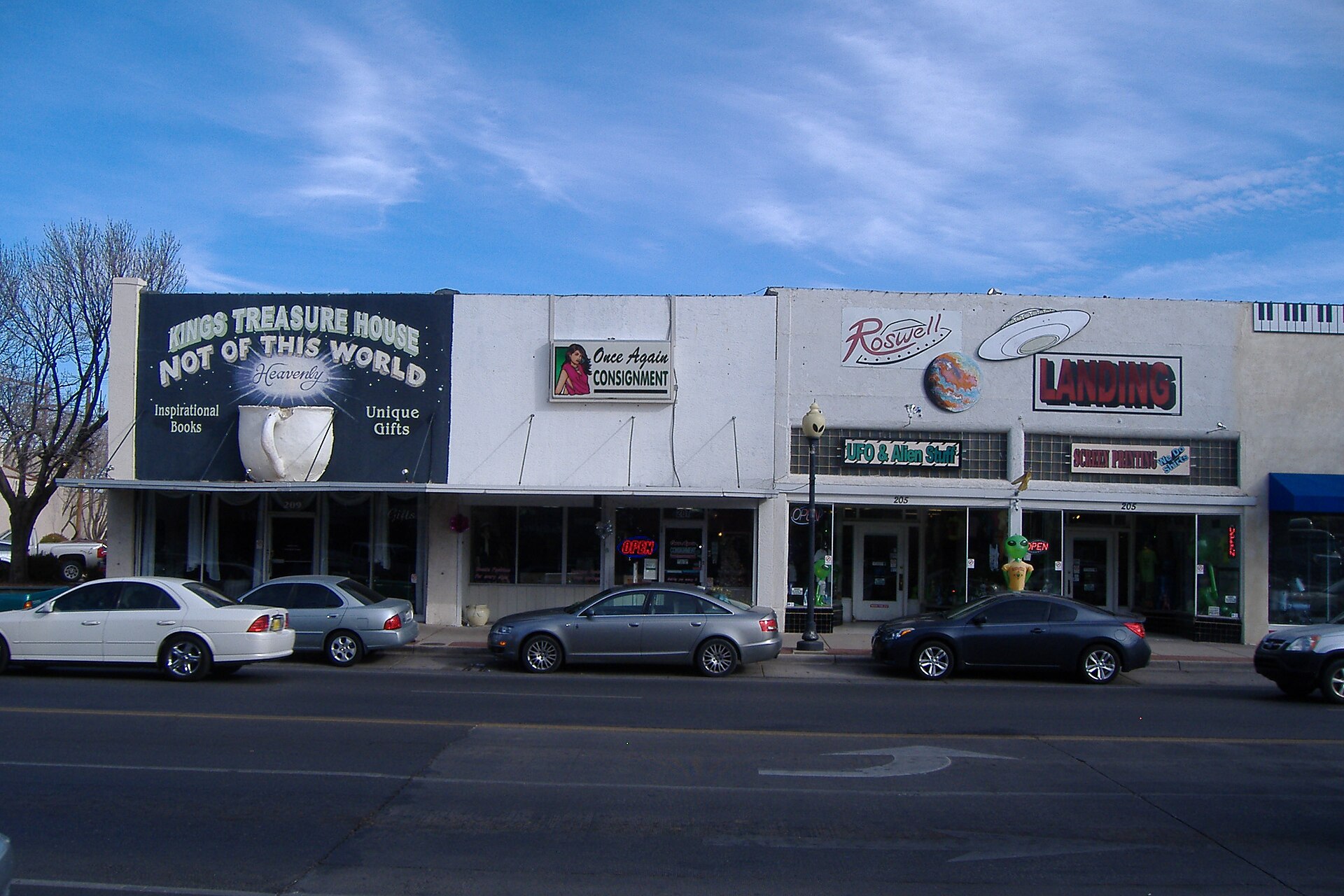 Main Street storefronts in downtown Roswell, New Mexico.