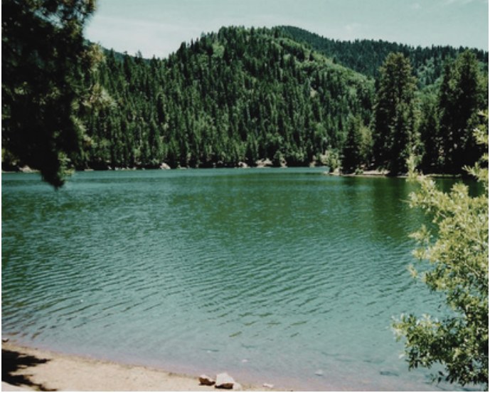 Bonito Lakes